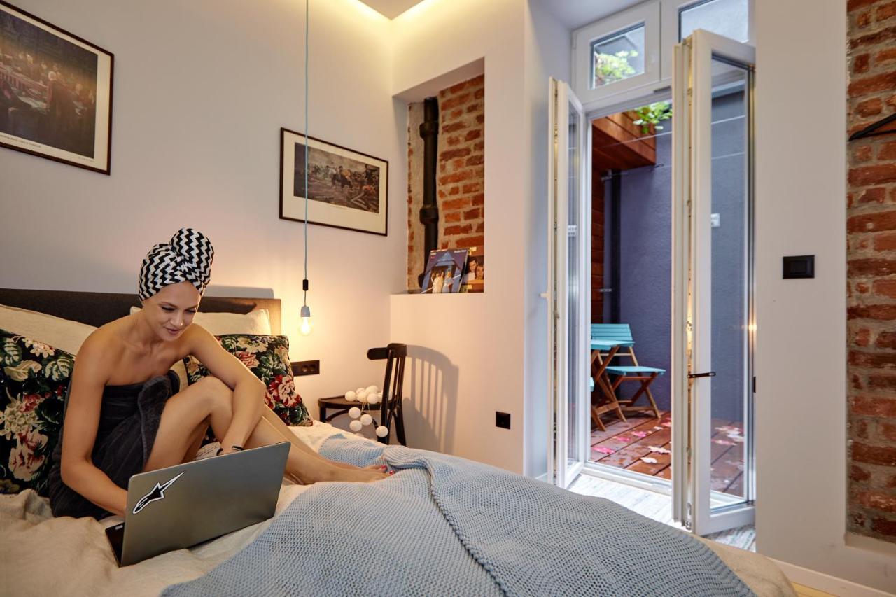 Apartament Courthouse Slavi
