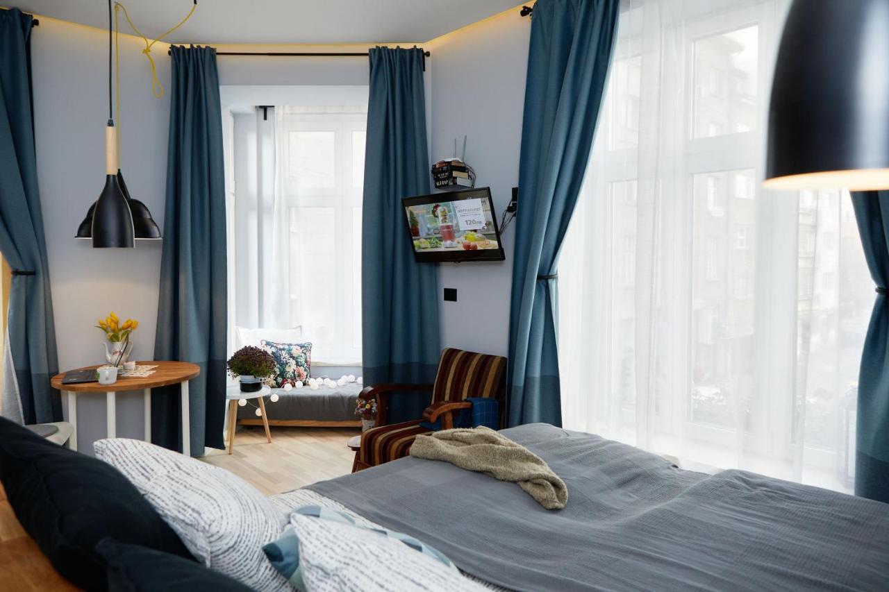 Courthouse Slavi Apartament *
